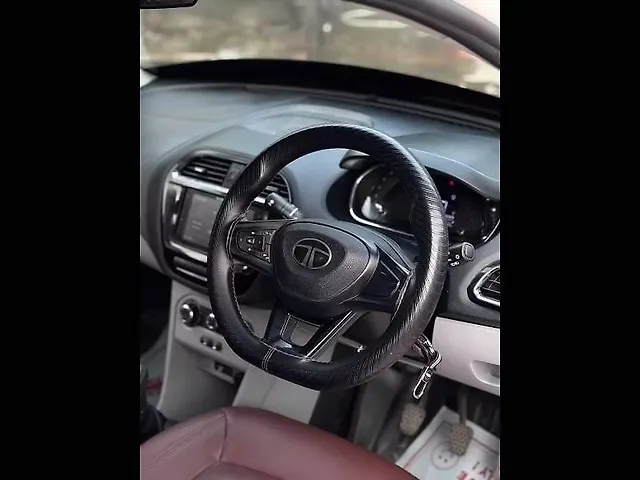Used Tata Old Generation Tiago 2020 XT CNG Manual in Ahmedabad Used Tata Old Generation Tiago 2020 XT CNG Manual in Ahmedabad