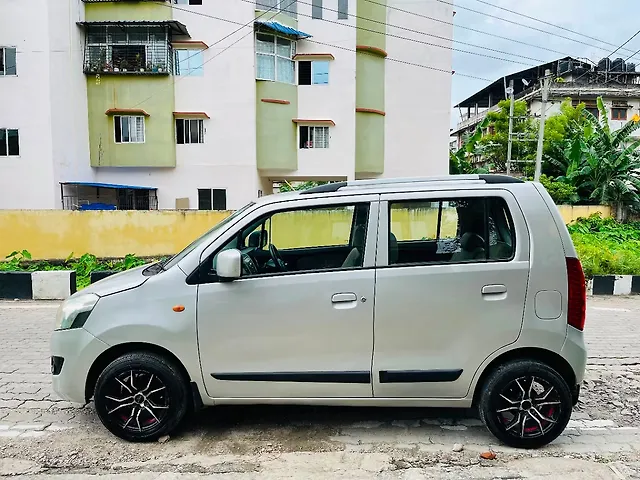 Used Maruti Suzuki Wagon R 1.0 [2014-2019] VXI in Guwahati