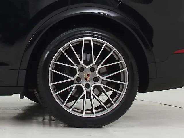 Used Porsche Cayenne Platinum Edition [2022-2023] in Mumbai
