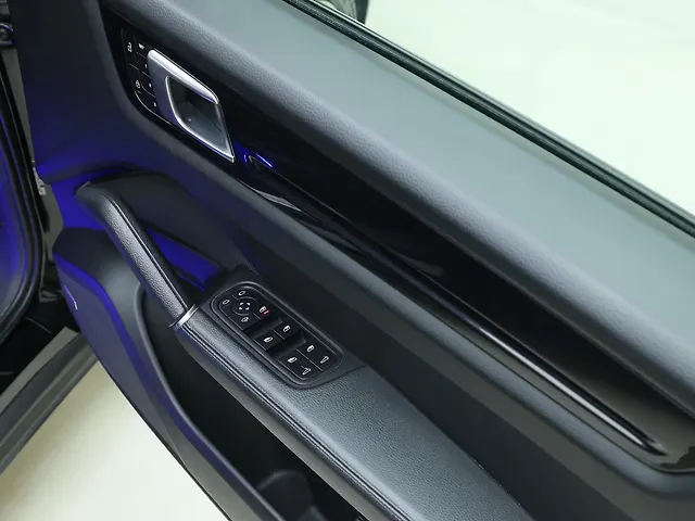 Used Porsche Cayenne Platinum Edition [2022-2023] in Mumbai