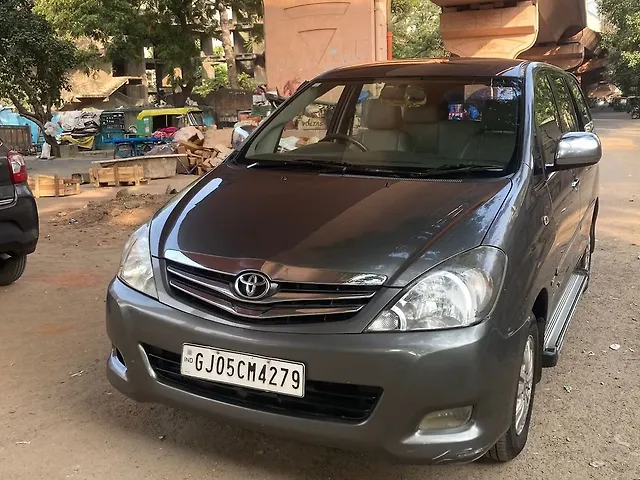 Used 2010 Toyota Innova in Ahmedabad