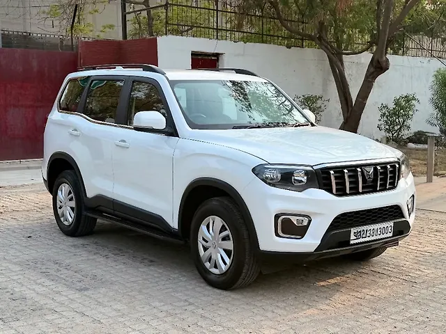 Used Mahindra Scorpio N Z4 Petrol MT 7 STR [2022] in Delhi