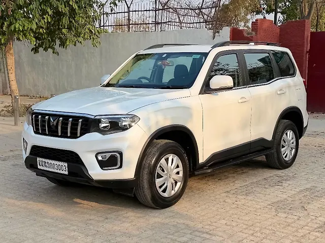 Used Mahindra Scorpio N Z4 Petrol MT 7 STR [2022] in Delhi