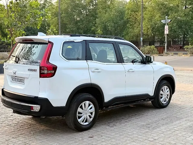 Used Mahindra Scorpio N Z4 Petrol MT 7 STR [2022] in Delhi