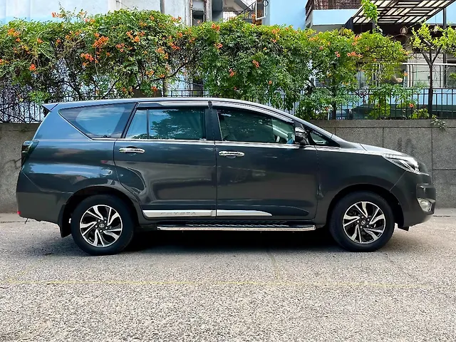 Used Toyota Innova Crysta [2020-2023] GX 2.4 7 STR in Delhi