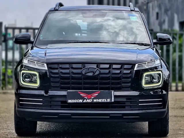 Used 2023 Hyundai Venue in Kolkata