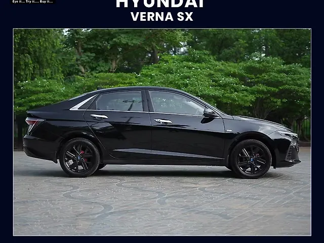 Used Hyundai Verna [2023-2026] SX Petrol 1.5L Automatic (CVT) in Delhi