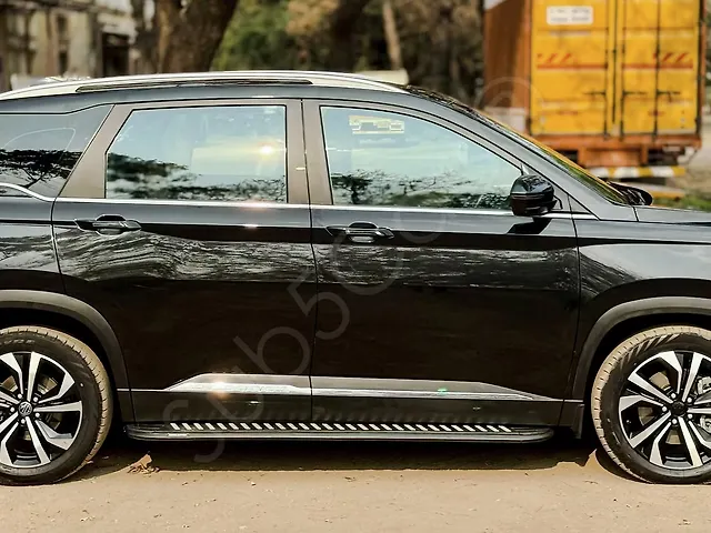 Used MG Hector [2023-2025] Sharp Pro 2.0 Turbo Diesel MT Dual Tone in Hyderabad
