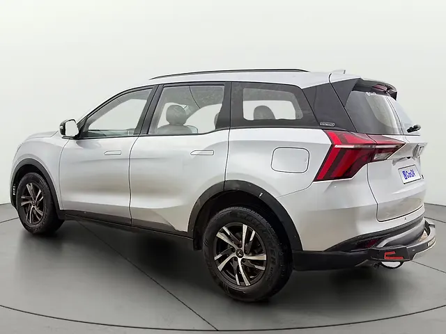 Used Mahindra Old Generation XUV700 AX 5 Petrol AT 5 STR [2021] in Gurgaon