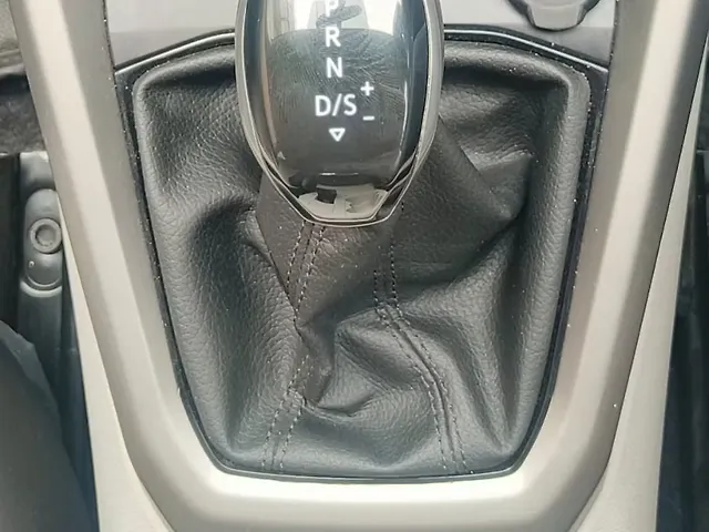 Used Volkswagen Taigun [2023-2026] Highline Petrol 1.0L Turbo Automatic (TC) in Bangalore