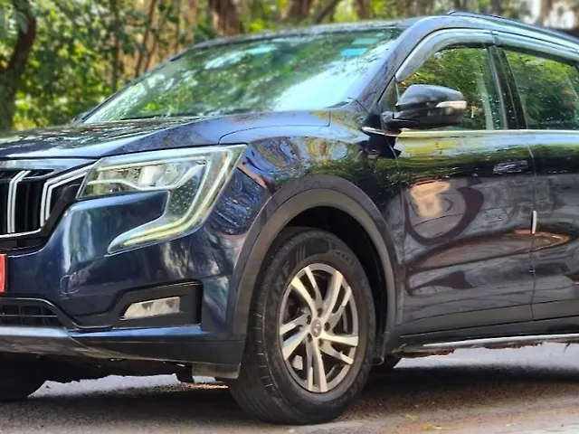 Used Mahindra Old Generation XUV700 AX 5 Petrol AT 5 STR [2021] in Delhi