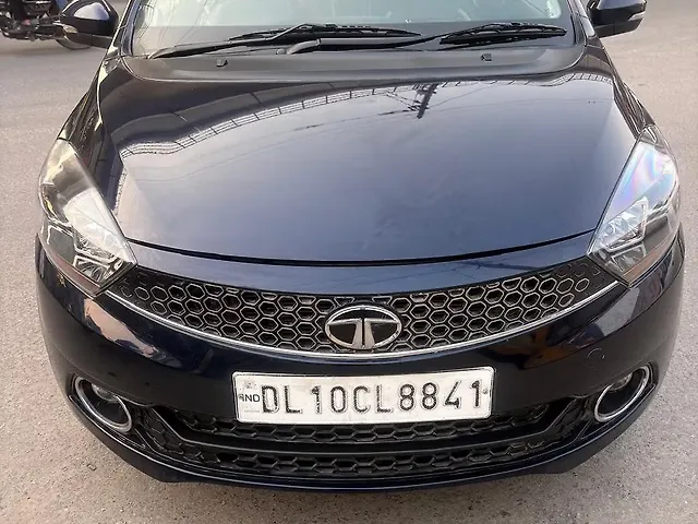 Used 2019 Tata Tigor in Delhi