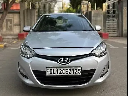 Used 2012 Hyundai i20 in Delhi