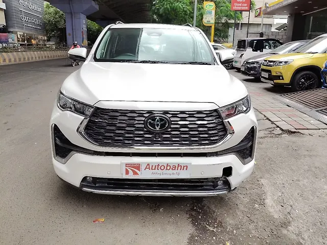 Used 2023 Toyota Innova Hycross in Bangalore