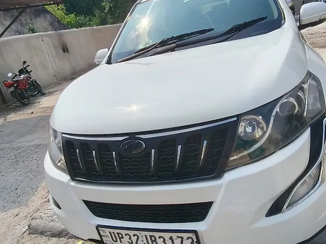 Used Mahindra XUV500 [2015-2018] W10 AWD in Lucknow