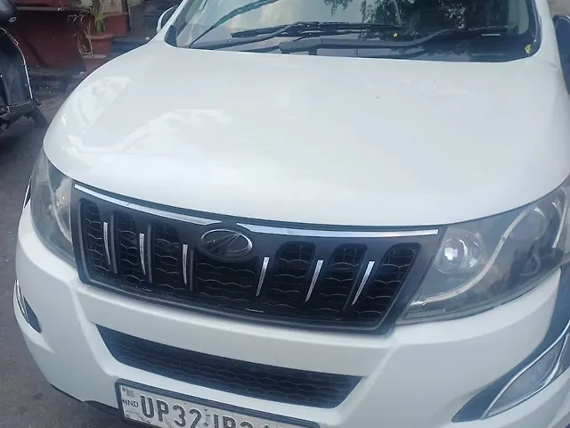 Used 2017 Mahindra XUV500 in Lucknow