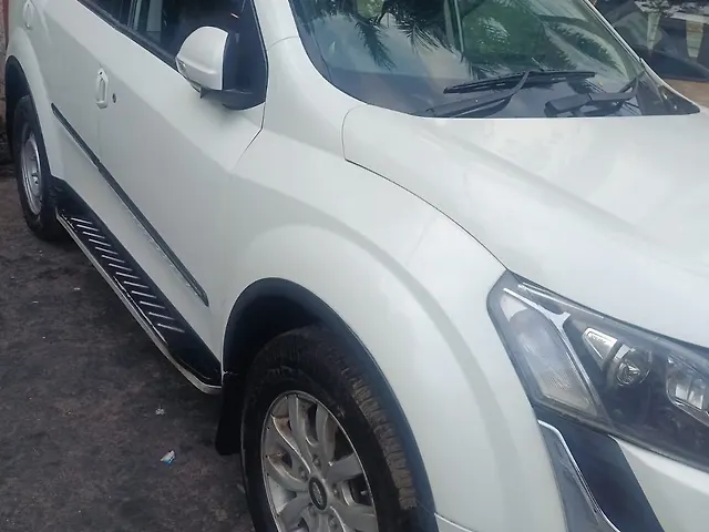 Used Mahindra XUV500 [2015-2018] W10 AWD in Lucknow
