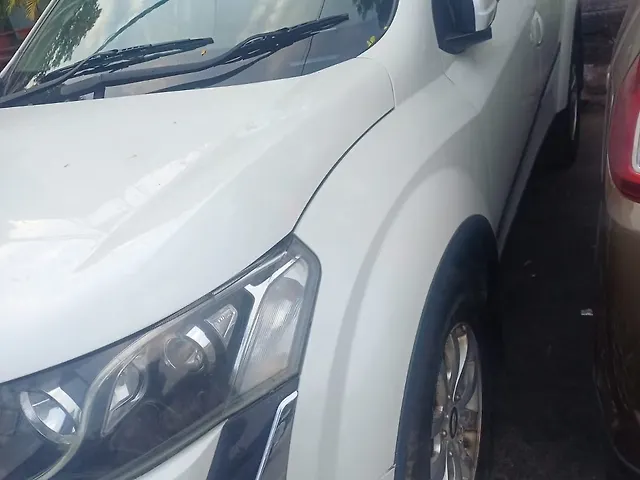Used Mahindra XUV500 [2015-2018] W10 AWD in Lucknow
