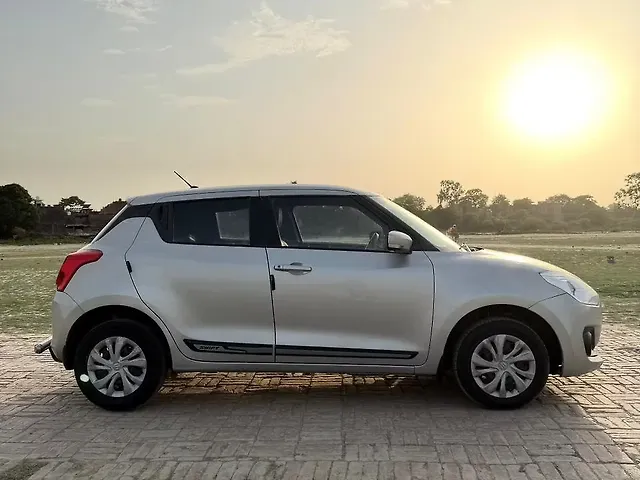 Used Maruti Suzuki Swift [2021-2024] VXi [2021-2023] in Kanpur