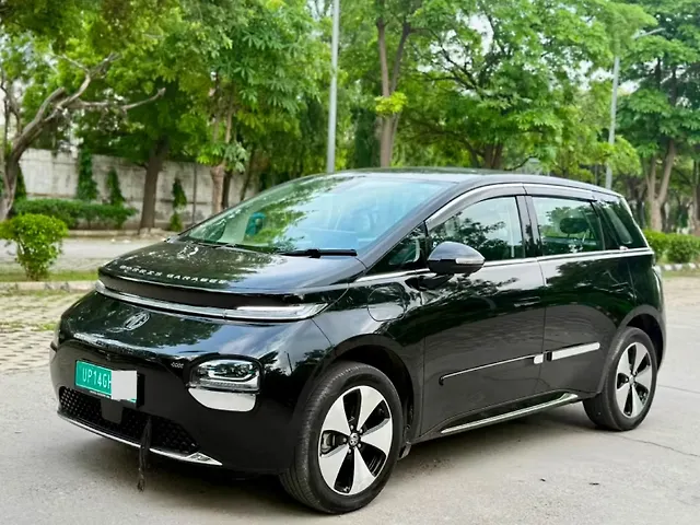 Used 2024 MG Windsor EV in Delhi