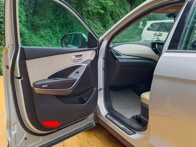 Used Hyundai Santa Fe [2014-2017] 2WD AT [2014-2017] in Guwahati