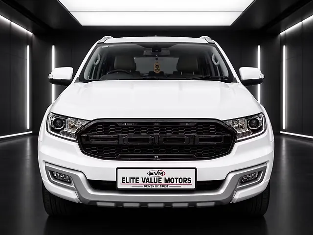 Used 2016 Ford Endeavour in Chandigarh