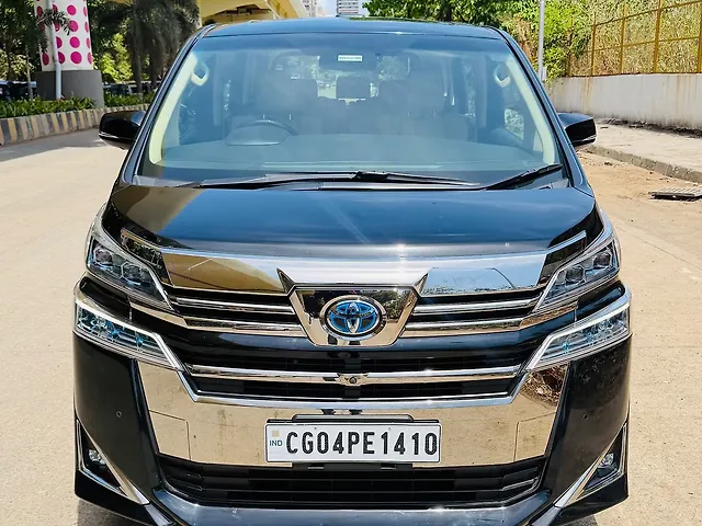 Used 2023 Toyota Vellfire in Mumbai