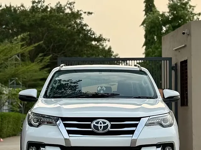 Used 2019 Toyota Fortuner in Anand