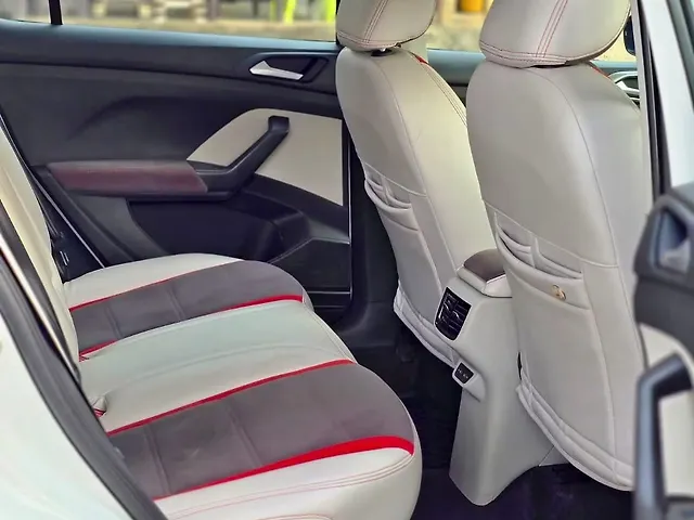 Used Volkswagen Taigun [2023-2026] Highline 1.0 TSI AT [2023-2024] in Mumbai