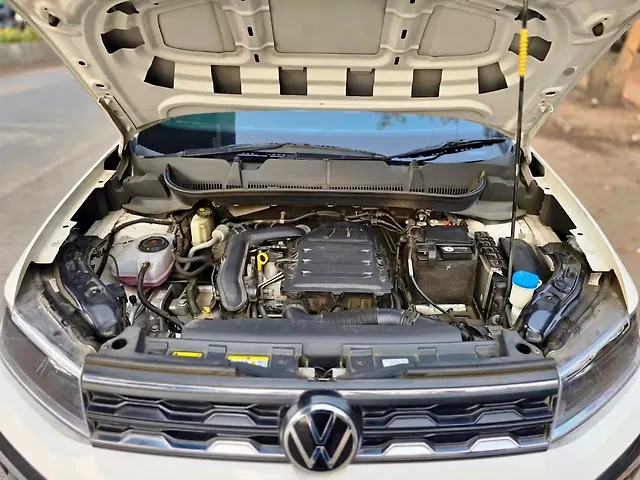 Used Volkswagen Taigun [2023-2026] Highline 1.0 TSI AT [2023-2024] in Mumbai