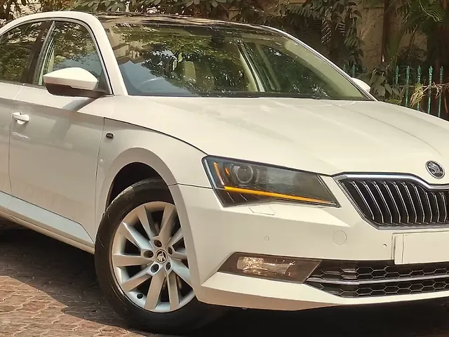 Used 2017 Skoda Superb in Mumbai