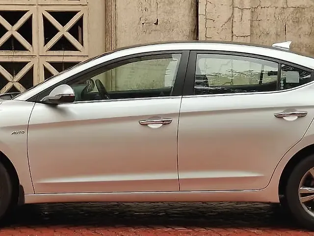 Used Hyundai Elantra SX (O) 2.0 AT in Mumbai