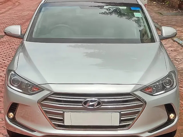 Used Hyundai Elantra SX (O) 2.0 AT in Mumbai