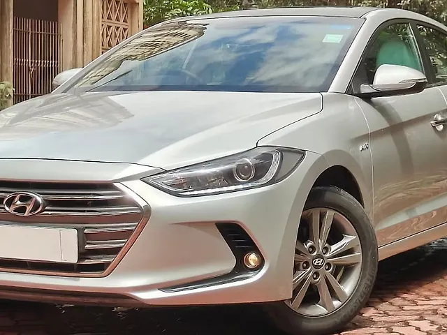 Used Hyundai Elantra SX (O) 2.0 AT in Mumbai