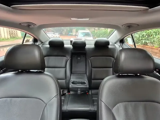 Used Hyundai Elantra SX (O) 2.0 AT in Mumbai