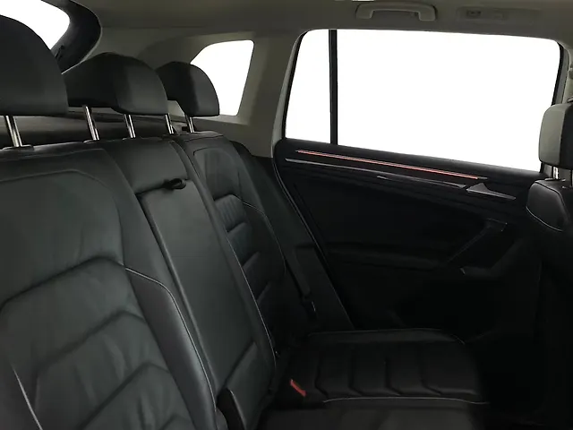 Used Volkswagen Tiguan Elegance 2.0 TSI DSG [2021] in Navi Mumbai