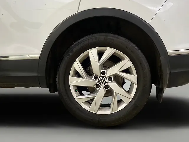 Used Volkswagen Tiguan Elegance 2.0 TSI DSG [2021] in Navi Mumbai