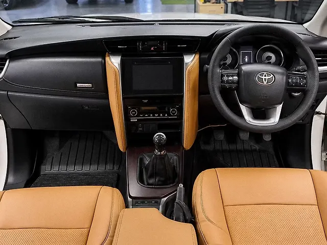 Used Toyota Fortuner [2016-2021] 2.8 4x2 MT [2016-2020] in Lucknow