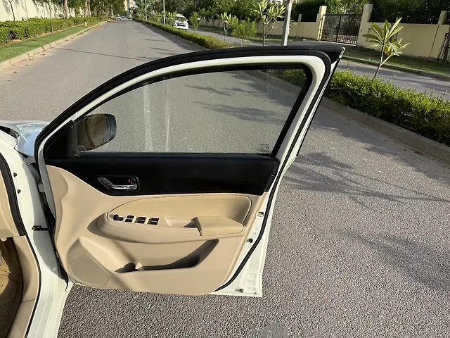Used Maruti Suzuki Swift Dzire [2015-2017] VXI AT in Delhi