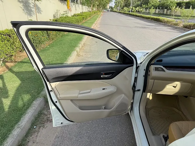 Used Maruti Suzuki Swift Dzire [2015-2017] VXI AT in Delhi
