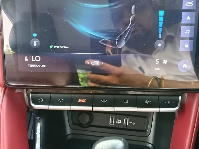 Used MG Astor Savvy 1.3 Turbo AT S Red [2021-2023] in Delhi