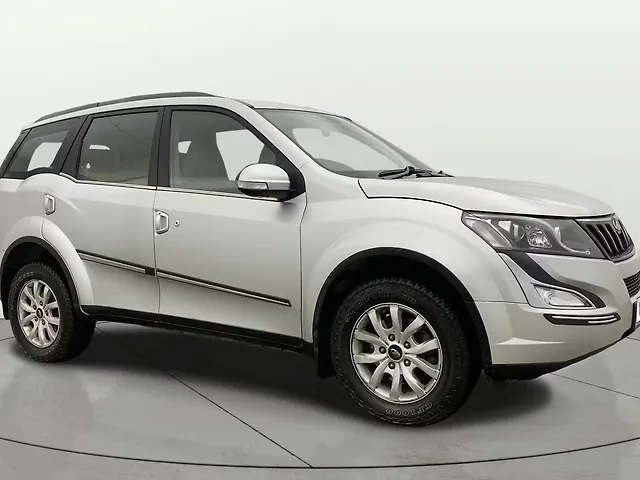 Used 2016 Mahindra XUV500 in Gurgaon Used 2016 Mahindra XUV500 in Gurgaon
