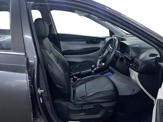 Used Hyundai i20 Asta (O) Petrol Manual in Mohali