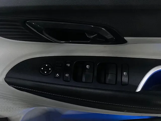 Used Hyundai i20 Asta (O) Petrol Manual in Mohali