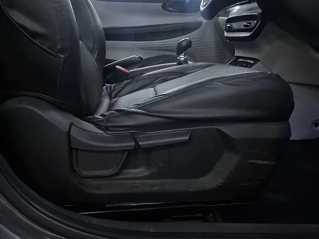 Used Hyundai i20 Asta (O) Petrol Manual in Mohali