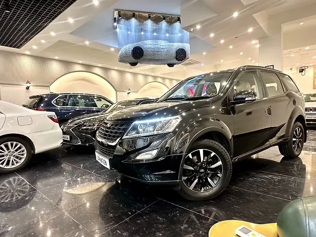 Used Mahindra XUV500 W11 (O) AT in Delhi Used Mahindra XUV500 W11 (O) AT in Delhi