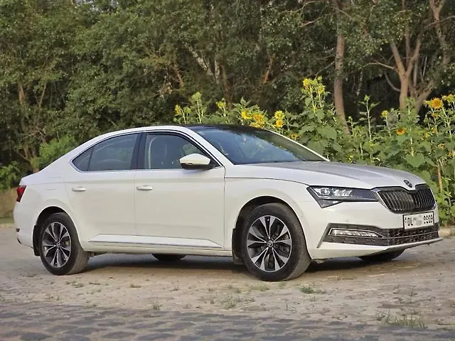Used 2021 Skoda Superb in Delhi