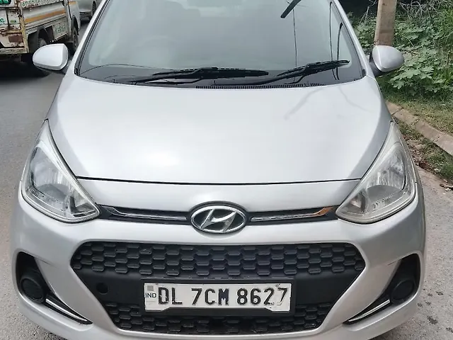 Used 2017 Hyundai i10 in Delhi