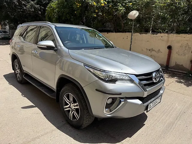 Used Toyota Fortuner [2016-2021] 2.7 4x2 AT [2016-2020] in Delhi