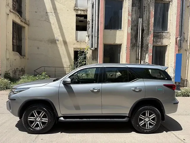 Used Toyota Fortuner [2016-2021] 2.7 4x2 AT [2016-2020] in Delhi